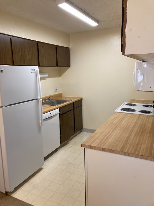 Foto del edificio - 70 Douglas Ln