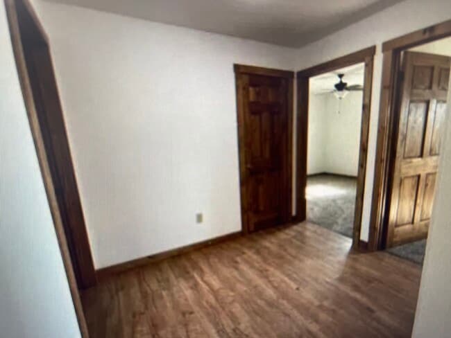 Foto del edificio - 907 E 15th St
