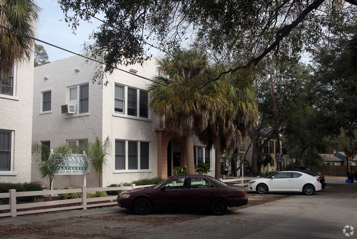 Building Photo - Kansas Avenue Apartments