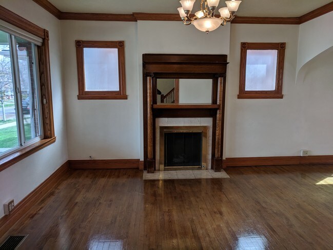 Building Photo - 4239 Umatilla St