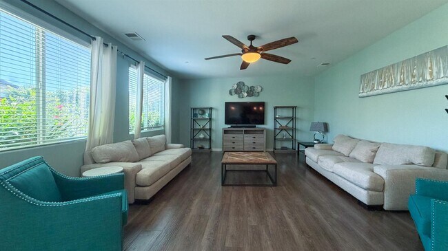 Foto del edificio - 3060 Morris Ave