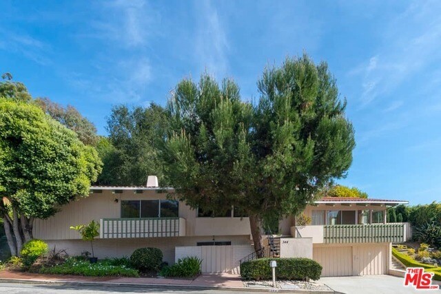 Primary Photo - 344 Arno Way