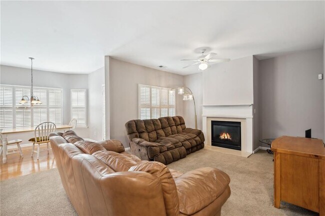 Building Photo - 500 Suttles Dr SW
