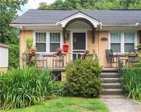 Primary Photo - 887 Vedado Way NE
