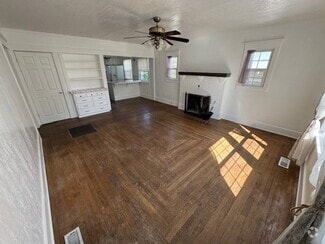 Building Photo - 505 N 5th St