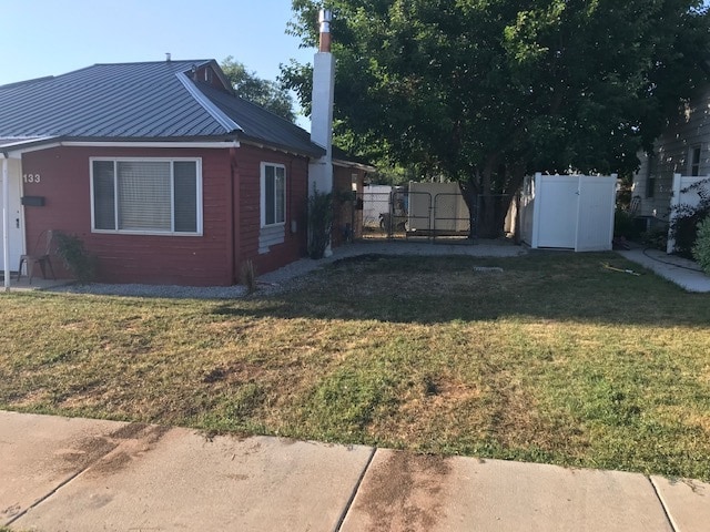 Building Photo - 133 W House