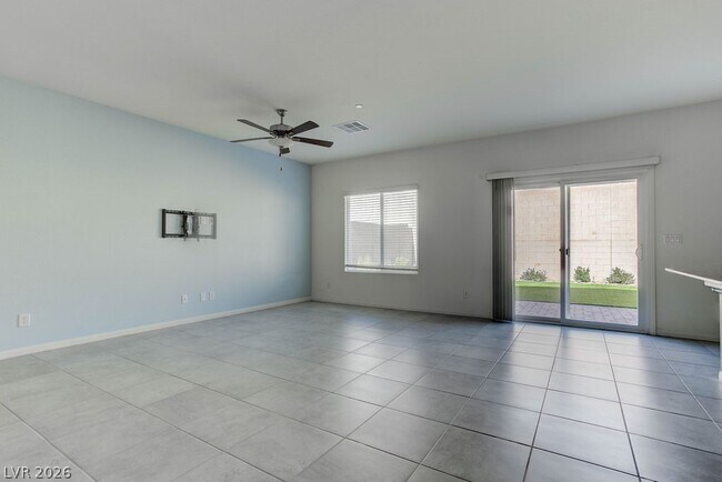 Foto del edificio - 10944 Meridian Flds Ave