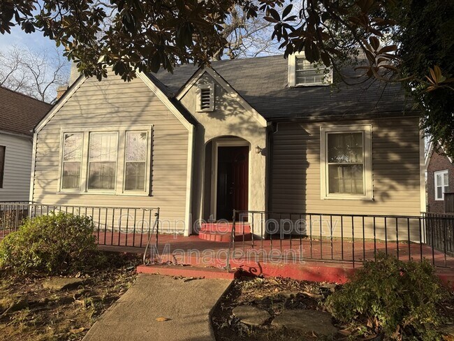 Building Photo - 1532 42nd St Ensley