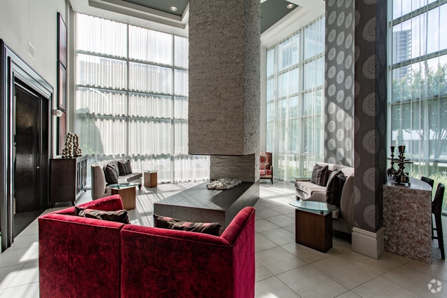 Lounge Area - Pearl Greenway