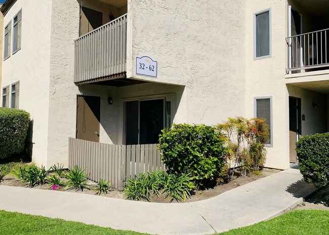 Building Photo - 432 Edgehill Ln