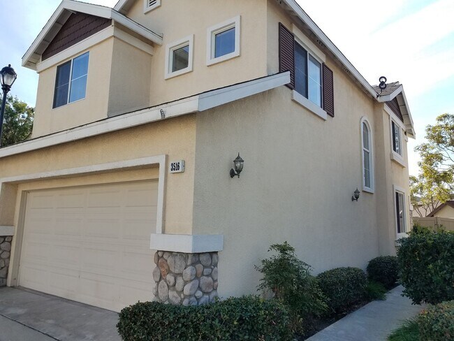 Foto del edificio - Nicely Renovated Home in Gated Community -...