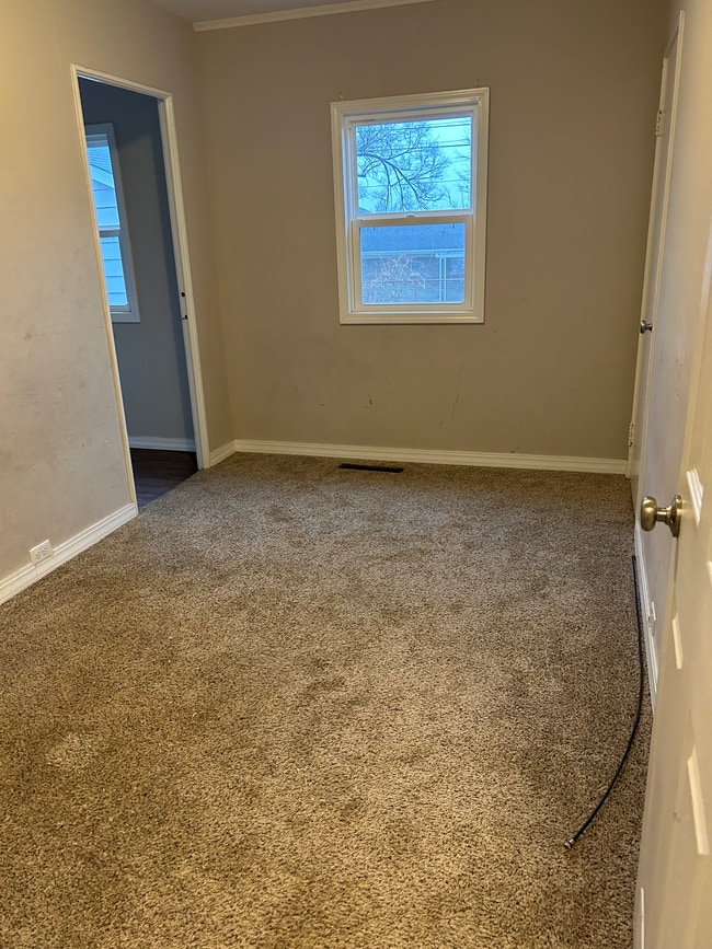 Foto del edificio - 1318 Hedgewood Dr