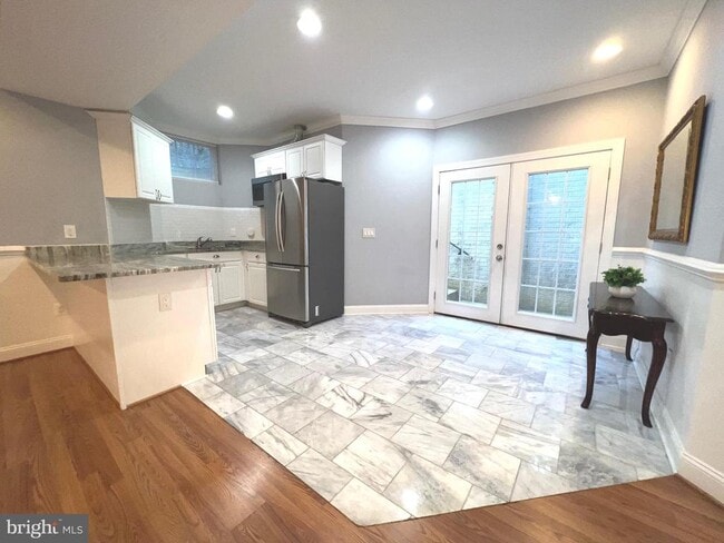 Foto del edificio - 7634 Shreve Rd