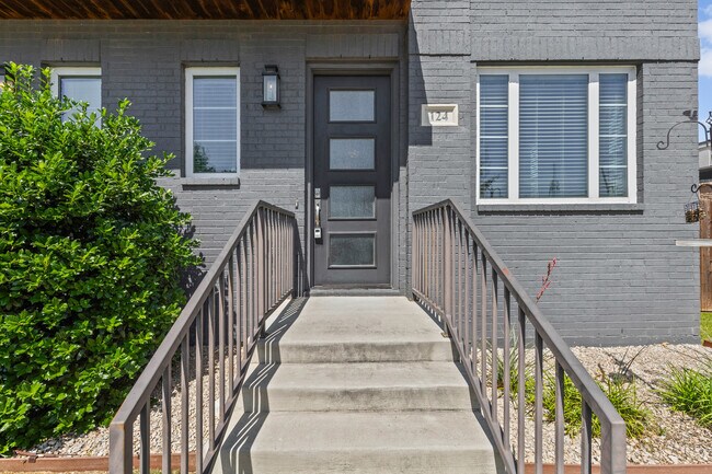 Foto del edificio - 126 Wimberly St