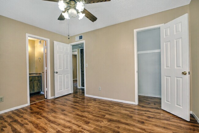 master bedroom - 601 W 8th Ave