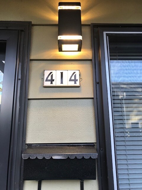 Building Photo - 414 SE 31st Ave