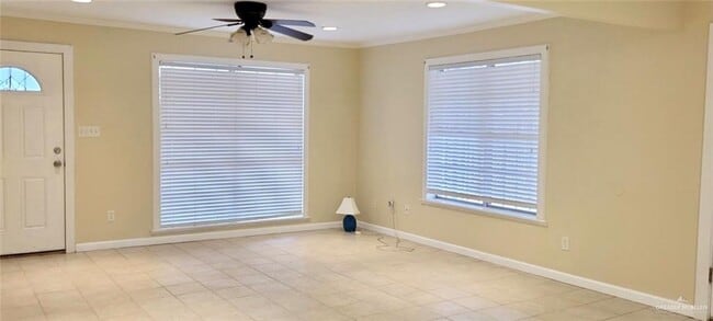 Foto del edificio - 2730 Ivy Ave