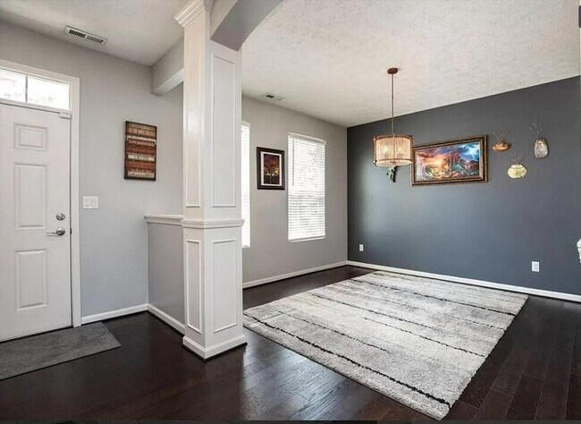 Building Photo - 13159 Minden Dr