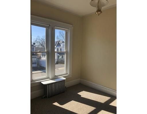 Building Photo - 1 bedroom in Lowell MA 01851
