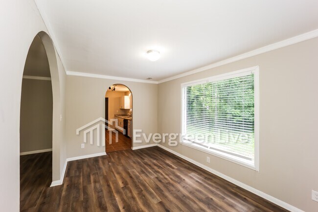 Foto del edificio - 2420 Butner Rd