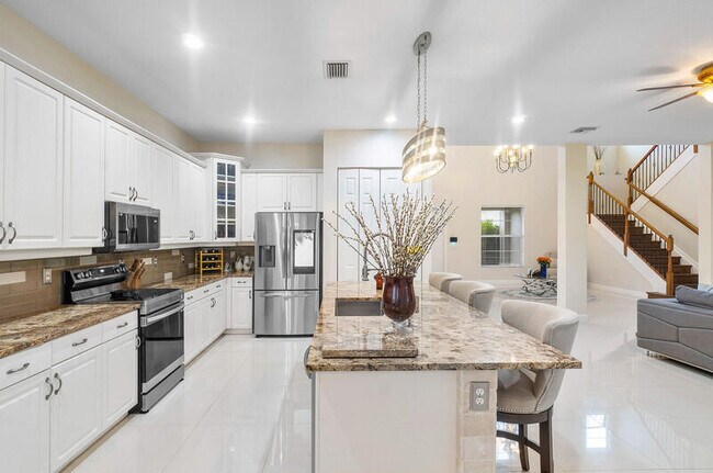 Foto del edificio - 9271 Madewood Ct