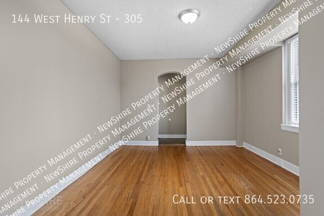 Building Photo - 144 W Henry St
