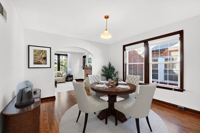 Foto del edificio - 4708 Locke Ave