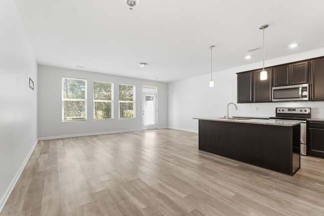 Foto del edificio - Murfreesboro Townhome