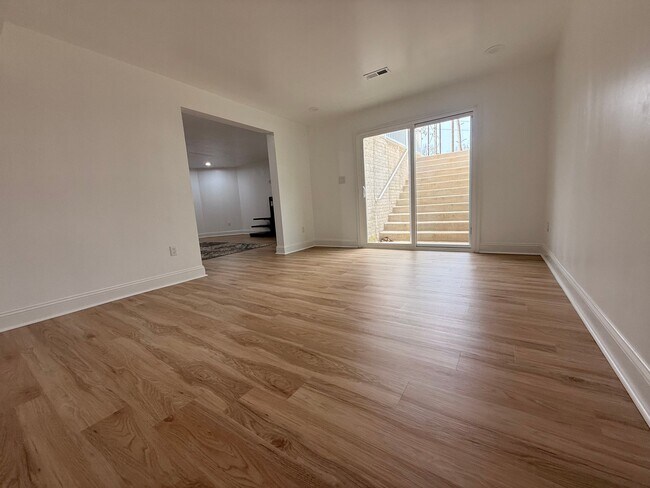 Foto del edificio - 10402 Laurel Ridge Way