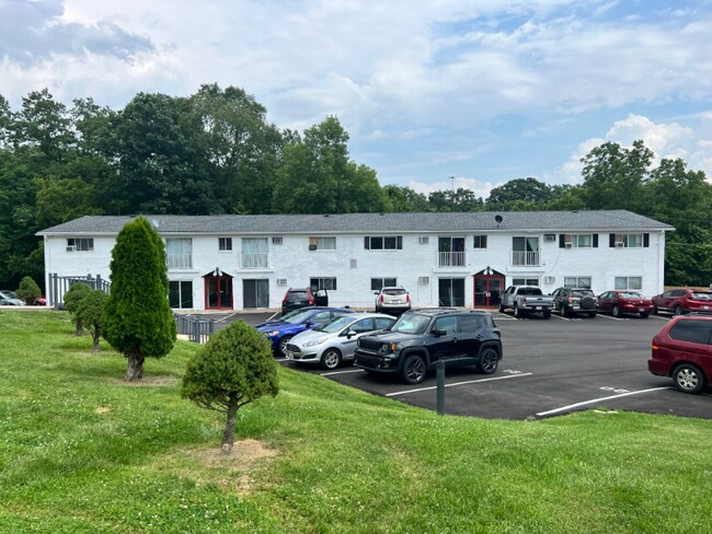 Foto del edificio - 232-238 Elyria St