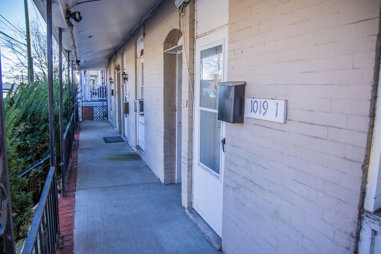 Photo - 1019 W Leigh St