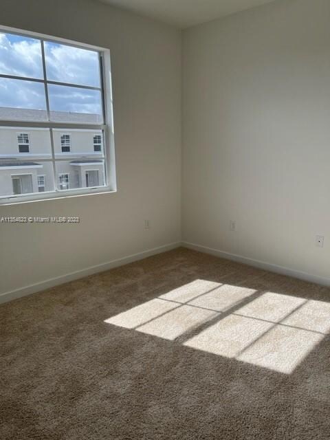 Foto del edificio - 452 NE 5th St