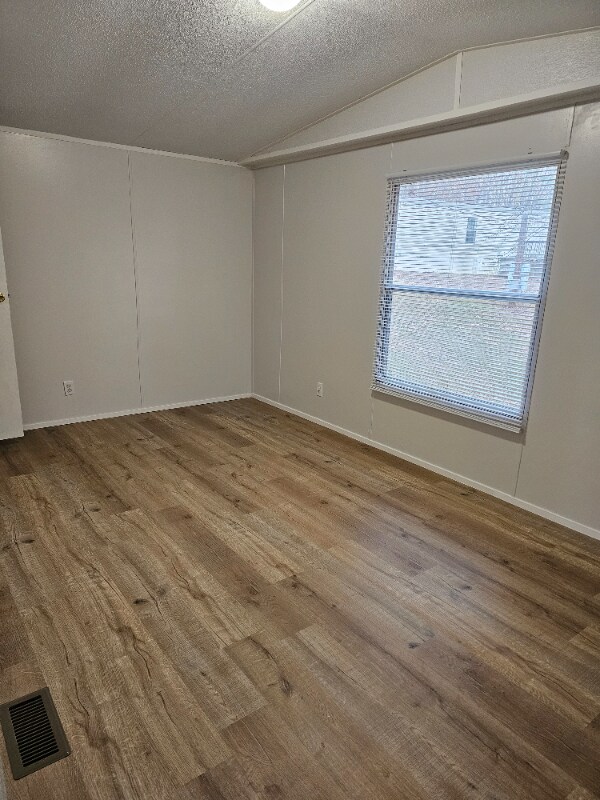 Foto del edificio - 1057 Hibiscus Rd