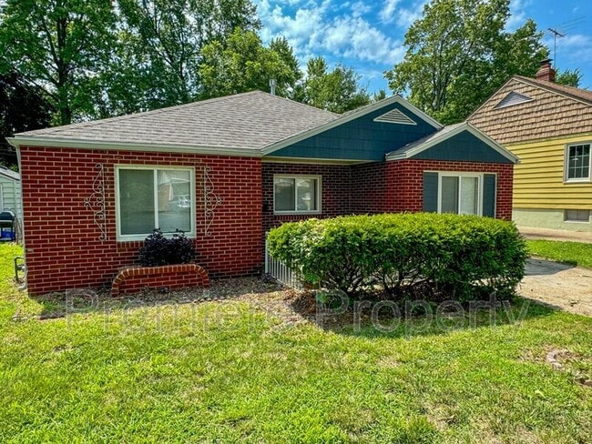 Foto del edificio - 10607 E Lexington Ave