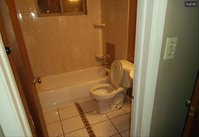 Foto del edificio - 4 Bedroom Denver home for rent