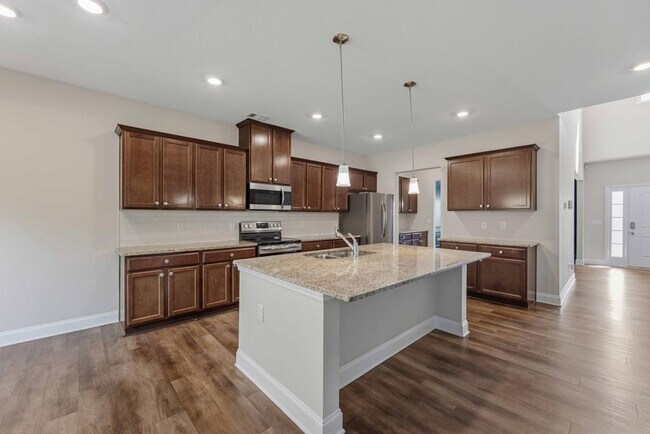 Foto del edificio - 112 White Oak Pl