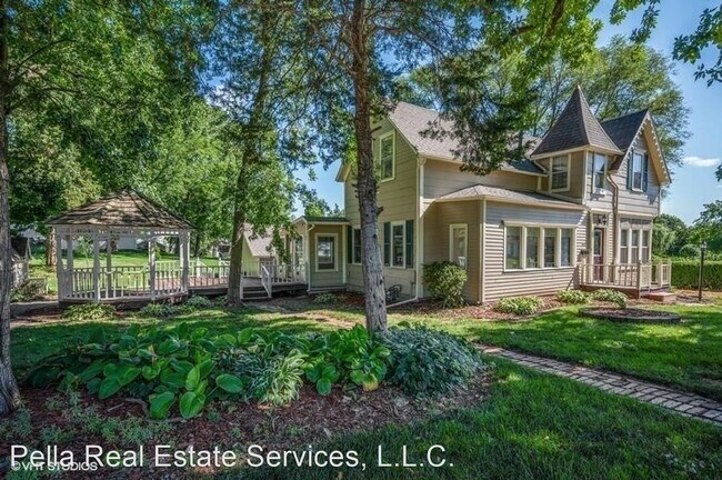 Building Photo - 3 br, 2.5 bath House - 508 Peace Street