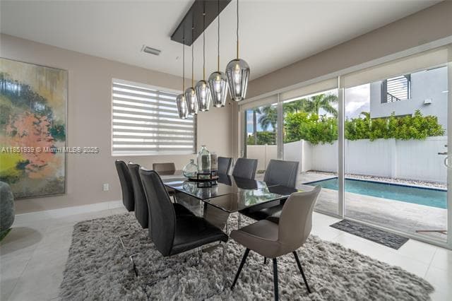 Foto del edificio - 9791 NW 75th St