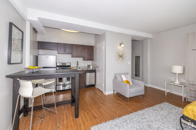 Estudio, 1 baño - 453 pies cuadrados - Cocina y comedor - Mansion House