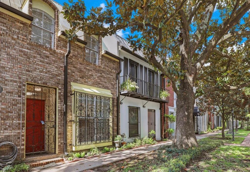 Foto principal - 811 Lovett Blvd