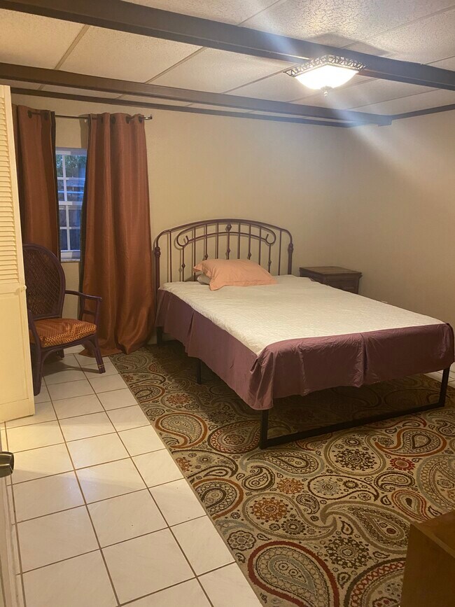 Bedroom - 1426 Castleworks Ln