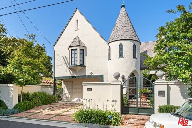 Foto del edificio - 2090 Mound St