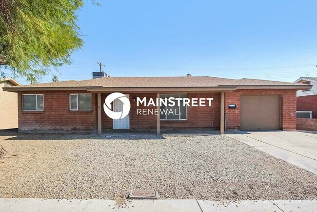 Foto del edificio - 4 Bedroom Pet-Friendly Home in Phoenix, AZ...