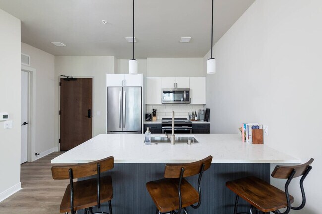 Foto del edificio - 1632 N Franklin Pl