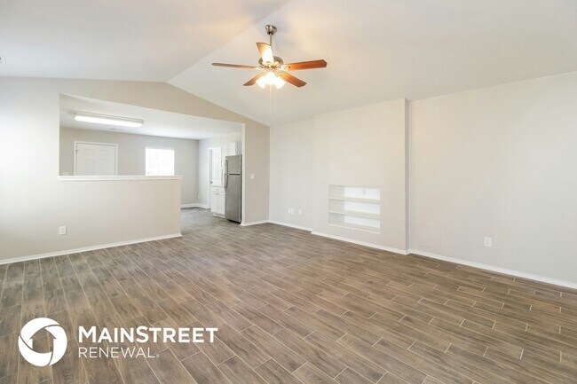 Foto del edificio - 3700 Sweet Birch Dr