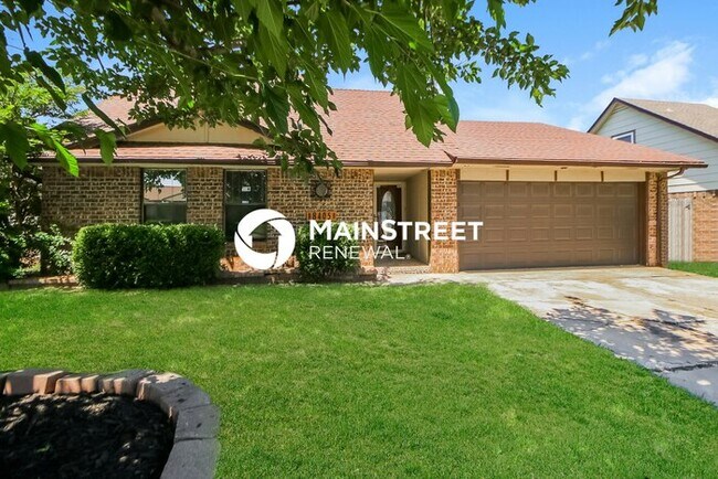 Foto del edificio - 4 Bedroom Pet-Friendly Home in Oklahoma City, OK with Main Street Renewal