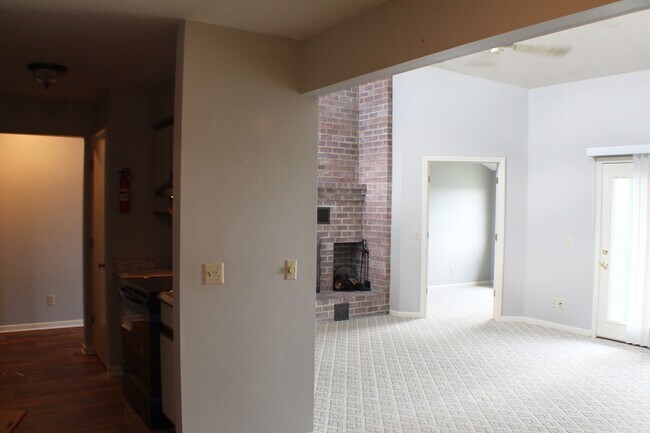 Foto del edificio - 1026 Blue Ridge Dr