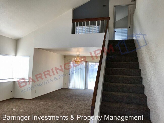 Building Photo - 3 br, 2.5 bath House - 1902 Woodcrest Ct
