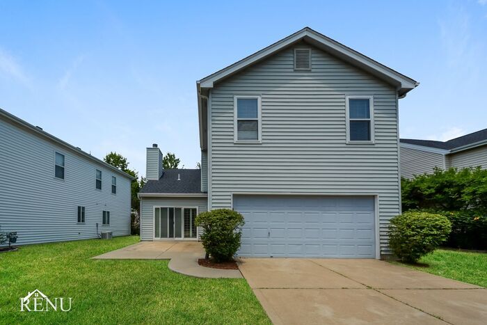 Primary Photo - 488 Boardwalk Springs Pl