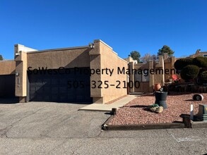 Building Photo - 3860 3 N Butler Ave